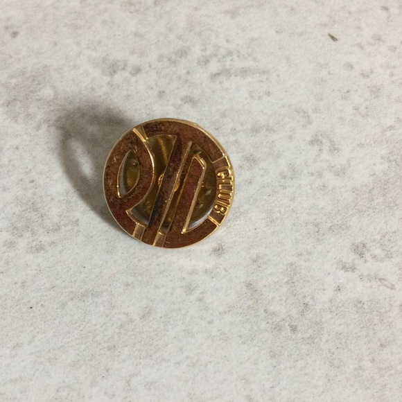 Vintage Gold PTL Club pin - Picture 5 of 7